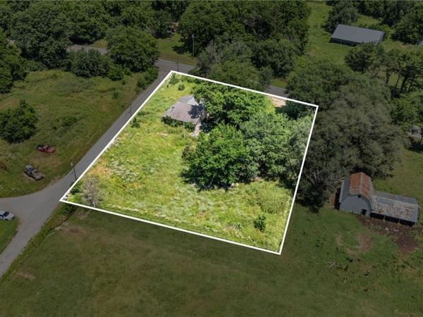 25579 W 72 Highway , Gravette, AR 72736