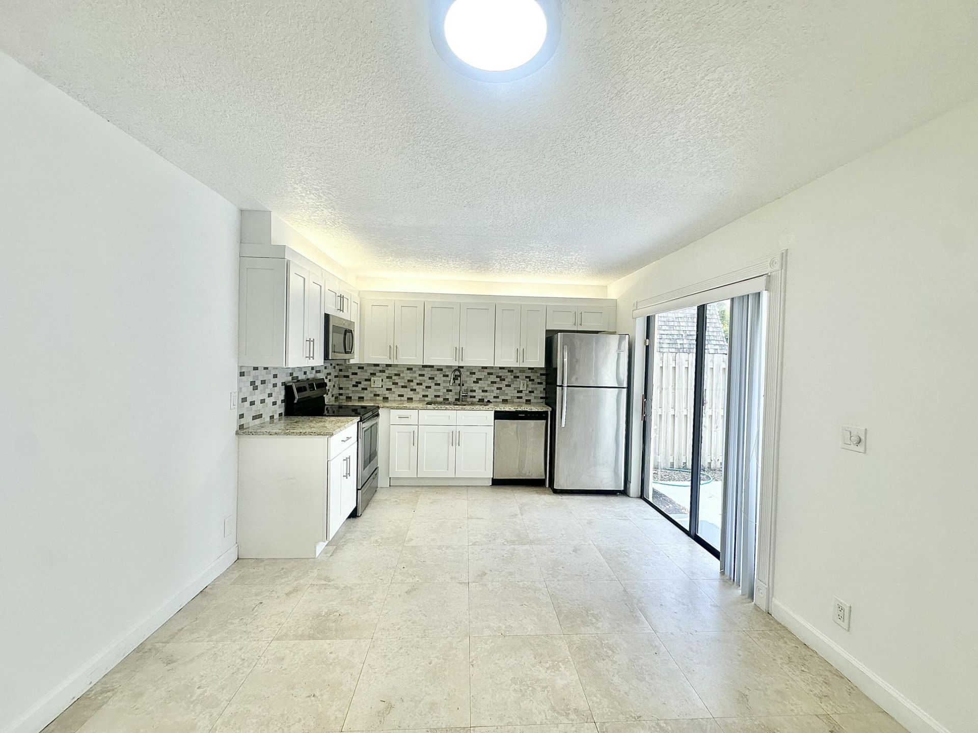 173 Lake Arbor Drive, Palm Springs, FL 33461 Photo