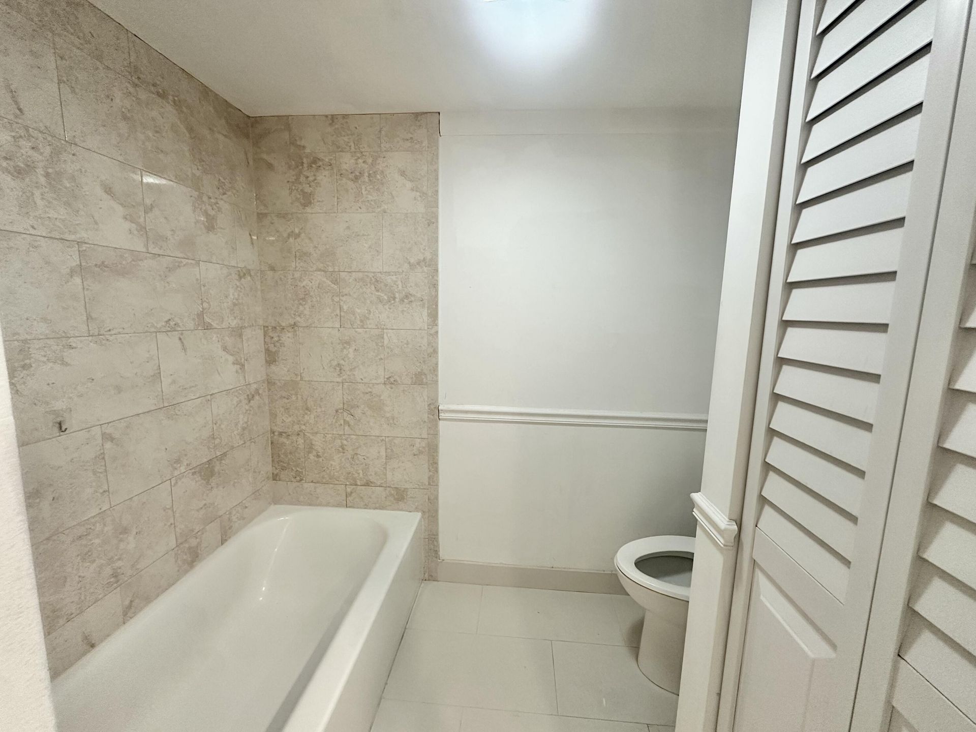 173 Lake Arbor Drive, Palm Springs, FL 33461 Photo