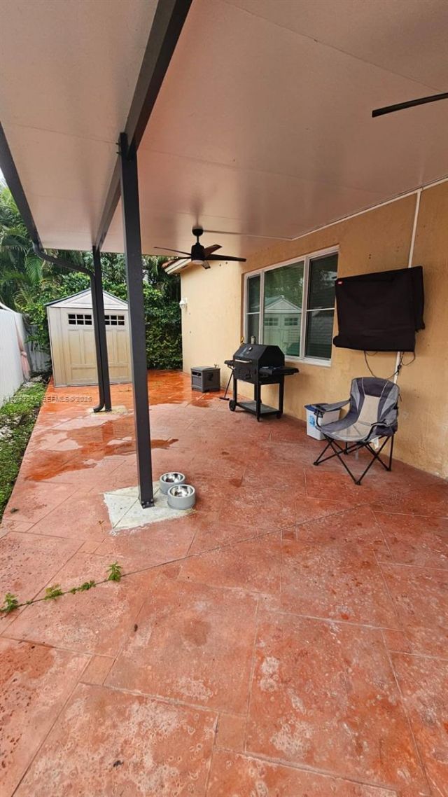 4120 NE 22 Nd Ct, Homestead, FL 33033 Photo