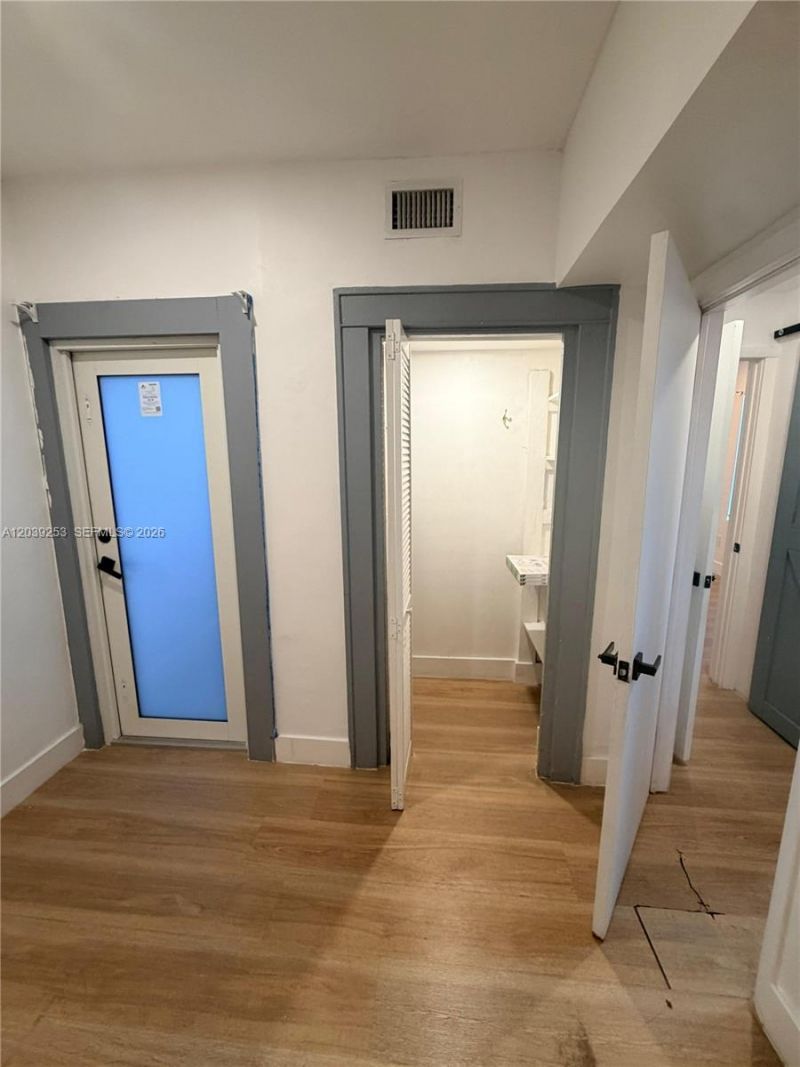 453 NW 25th Ct, Unit 1, Miami, FL 33125 Photo