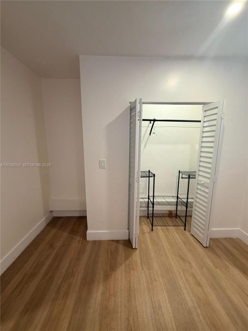 453 NW 25th Ct, Unit 1, Miami, FL 33125 Photo