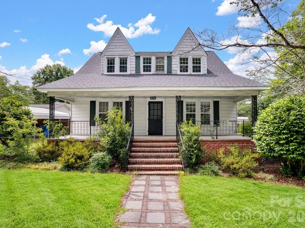315 W Blakeney Street, Pageland, SC 29728