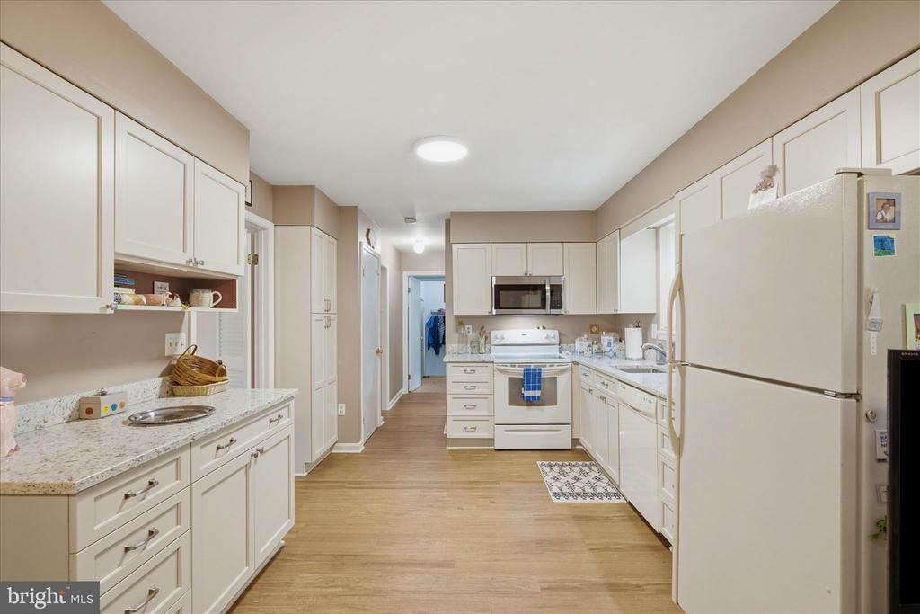 9810 GOLDEN RUSSET DRIVE, DUNKIRK, MD 20754