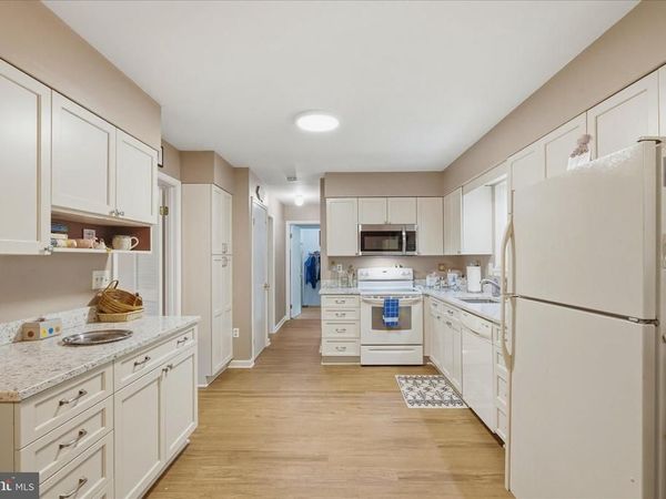 9810 GOLDEN RUSSET DRIVE, DUNKIRK, MD 20754