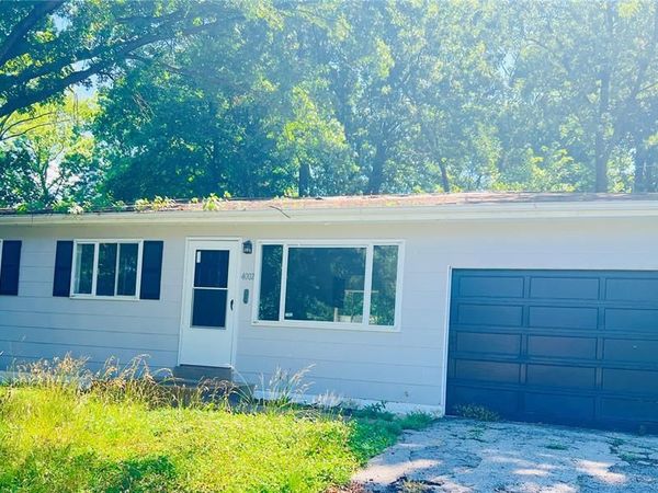 4002 Appleberry Lane , St Louis, MO 63121