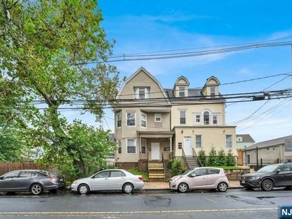 348 13th Avenue, NEWARK, NJ 07103