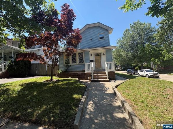 39 Hackensack Avenue, RIDGEFIELD PARK, NJ 07660
