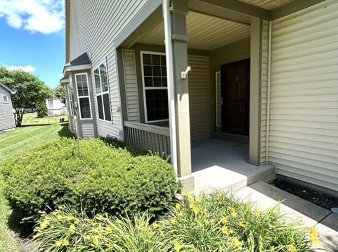 Main Photo