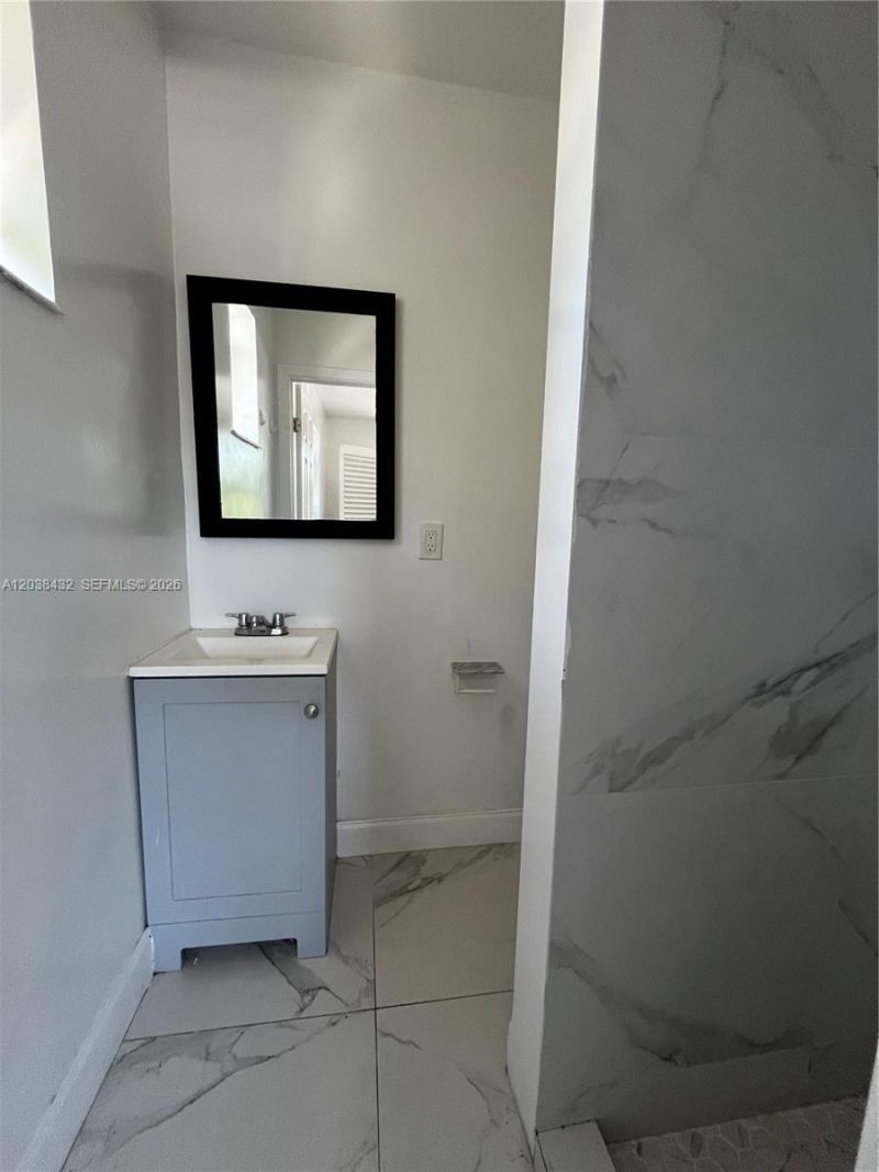 5926 Wiley St, Unit 3, Hollywood, FL 33023 Photo