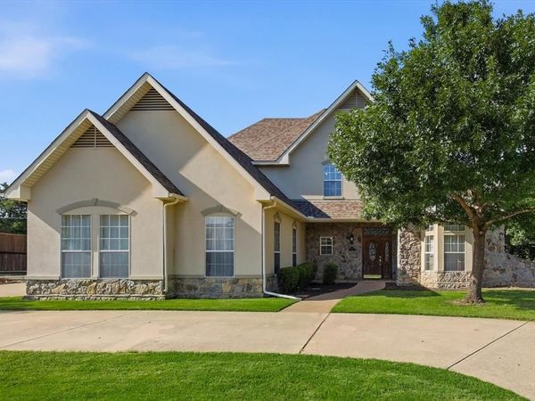 103 Woodland Drive, Highland Village, TX 75077