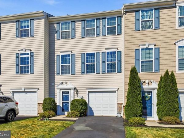 175 TULIP LANE, GILBERTSVILLE, PA 19525
