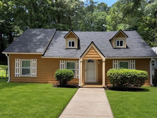 2523 Hood Avenue NW, Atlanta, GA 30318