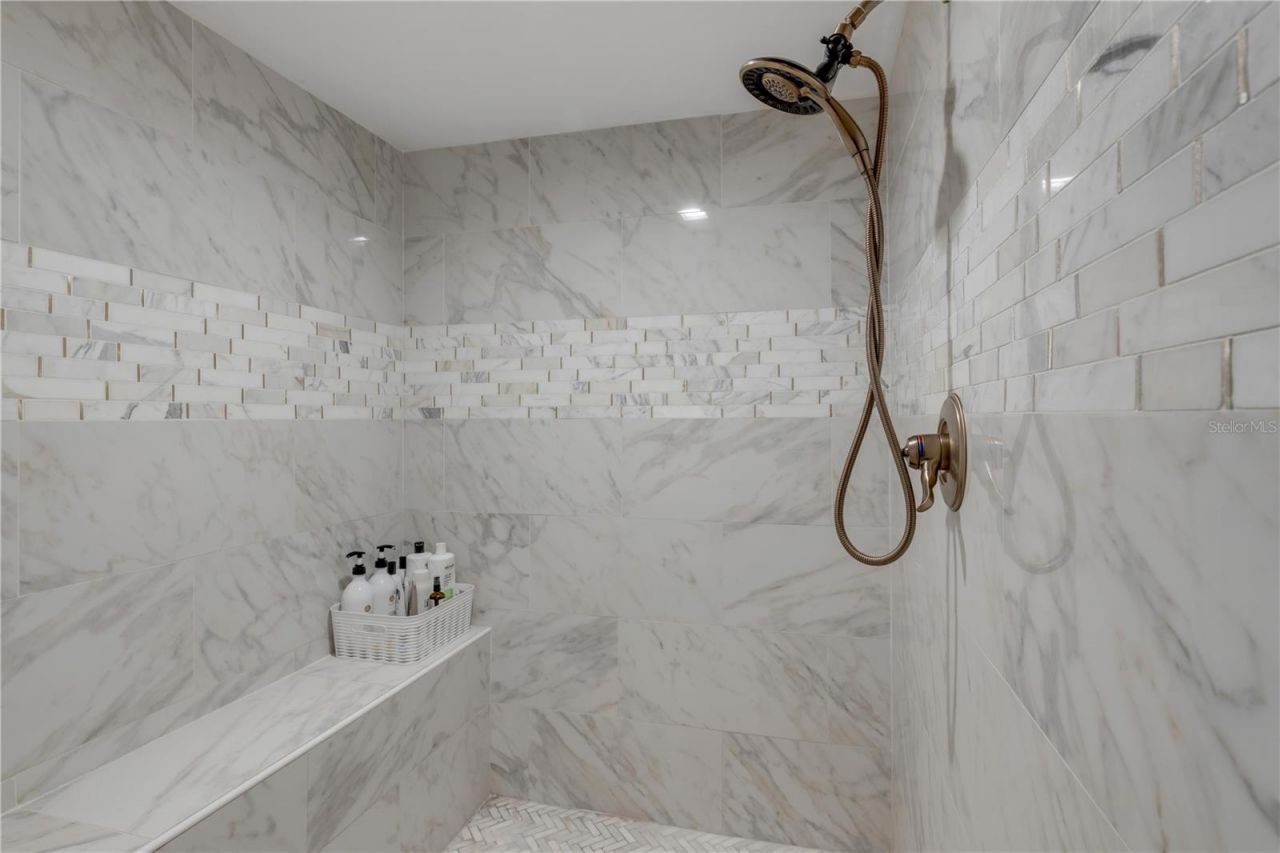 2195 W Poinsettia Drive, Port Orange, FL 32128 Photo