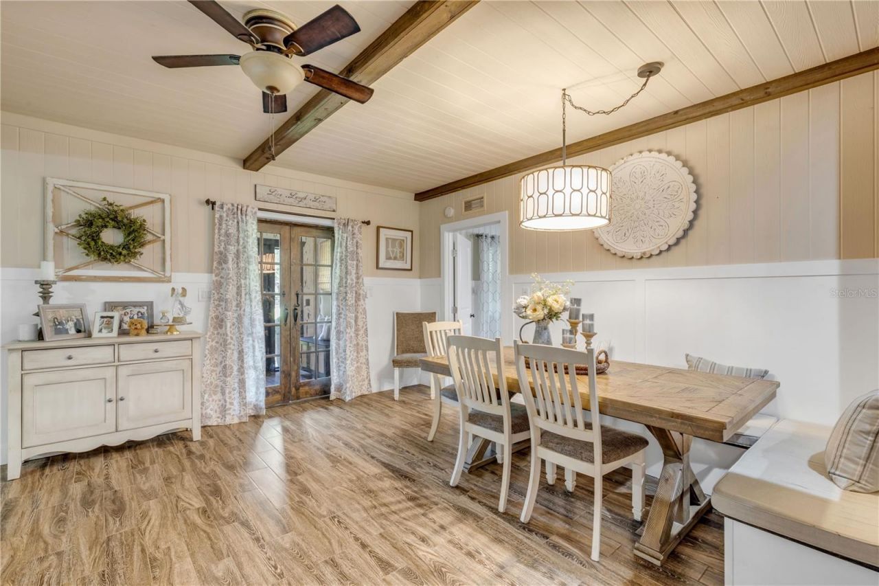 2195 W Poinsettia Drive, Port Orange, FL 32128 Photo
