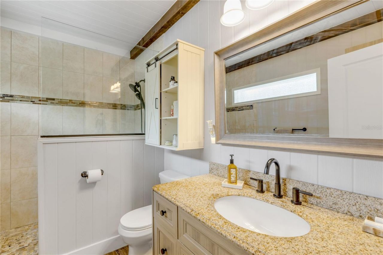 2195 W Poinsettia Drive, Port Orange, FL 32128 Photo