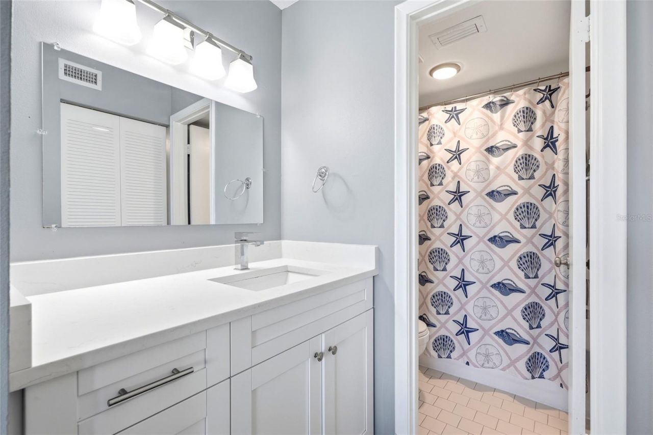 6105 Palma Del Mar Boulevard S, Unit 219, Saint Petersburg, FL 33715 Photo