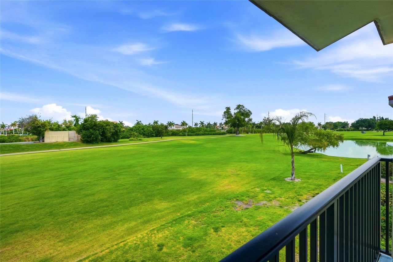 6105 Palma Del Mar Boulevard S, Unit 219, Saint Petersburg, FL 33715 Photo