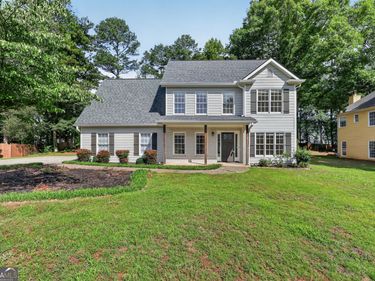 2232 Woodbriar Drive, Buford, GA 30518