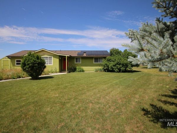 10750 W Fox Brush Dr, Boise, ID 83709