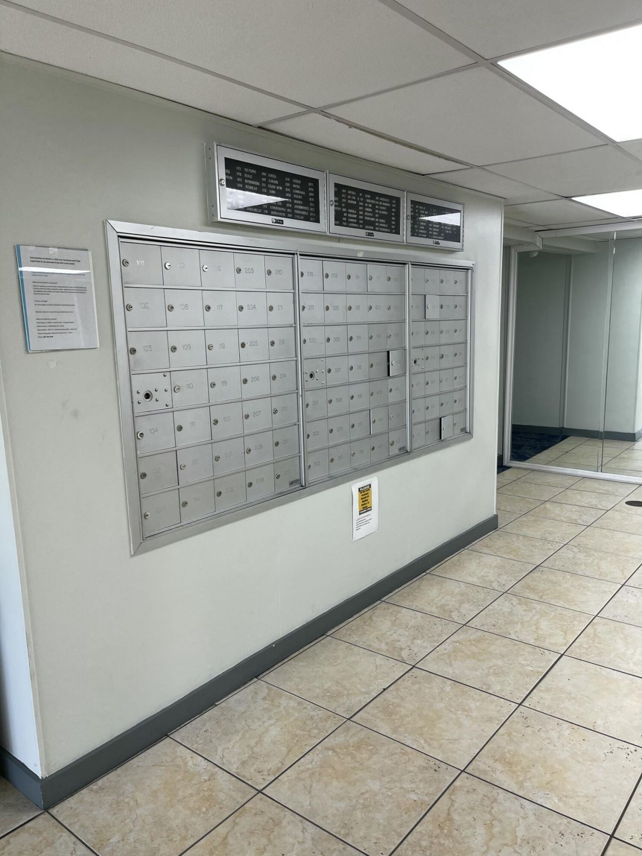 801 Three Islands Boulevard, Unit 306, Hallandale Beach, FL 33009 Photo