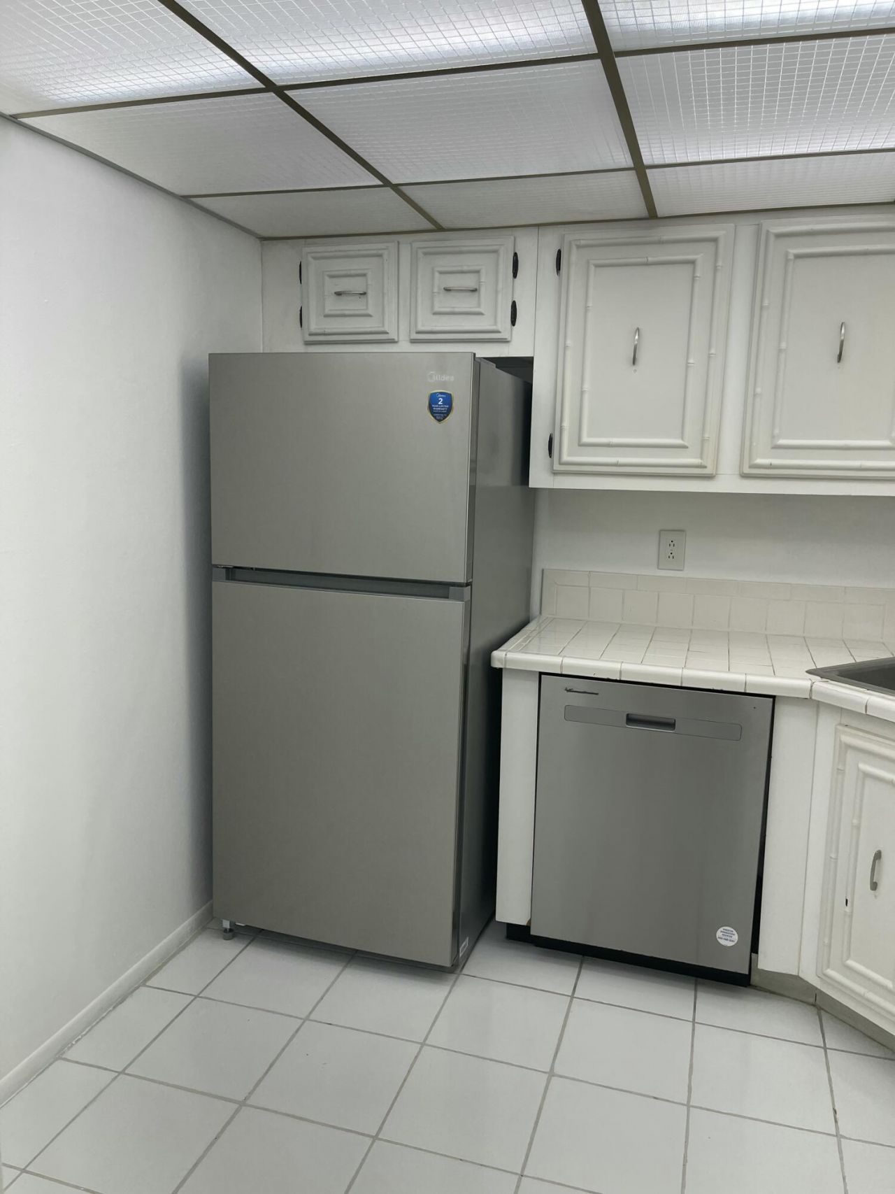 801 Three Islands Boulevard, Unit 306, Hallandale Beach, FL 33009 Photo