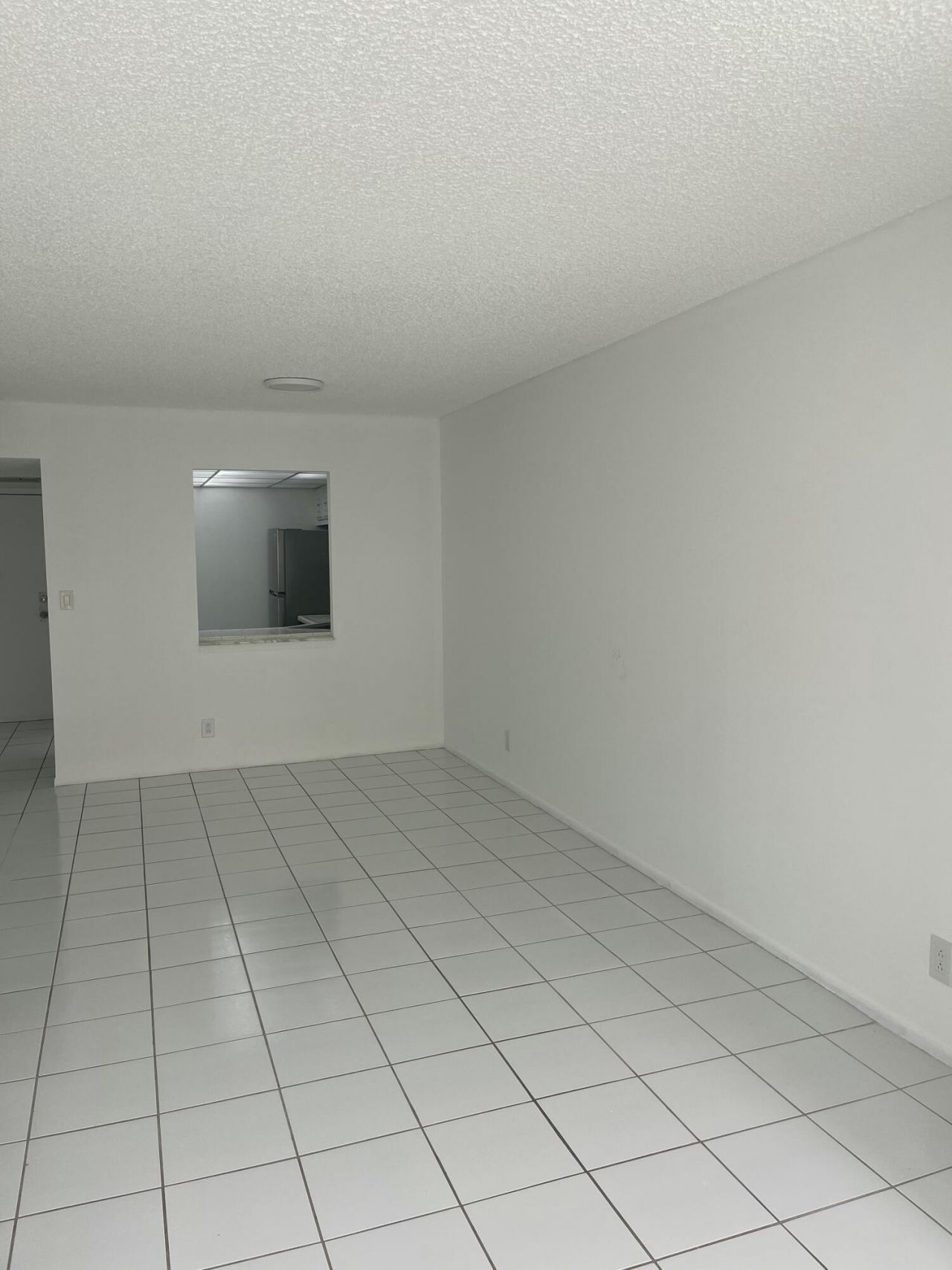 801 Three Islands Boulevard, Unit 306, Hallandale Beach, FL 33009 Photo