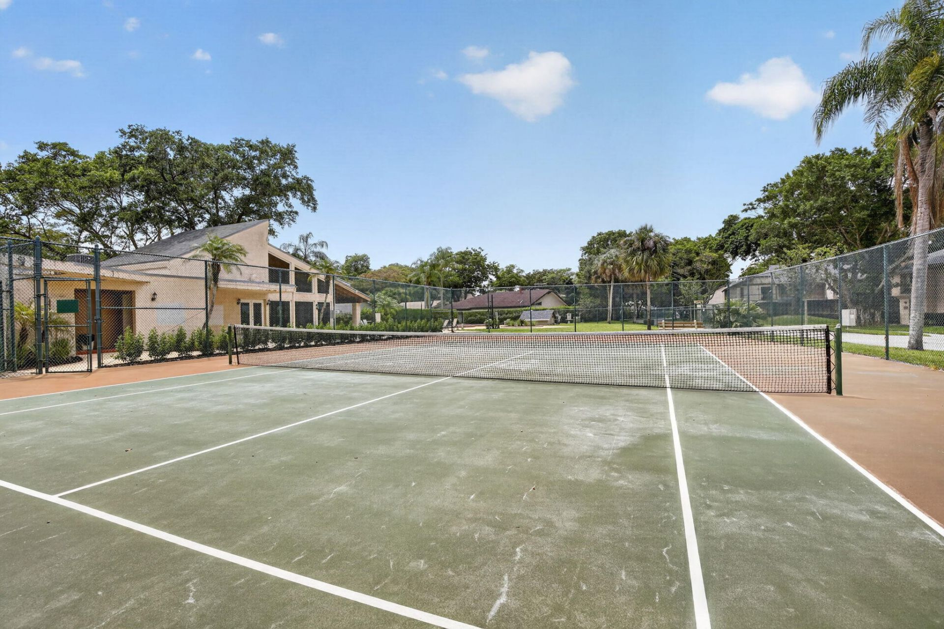 124 Wimbledon Lake Drive, Plantation, FL 33324 Photo