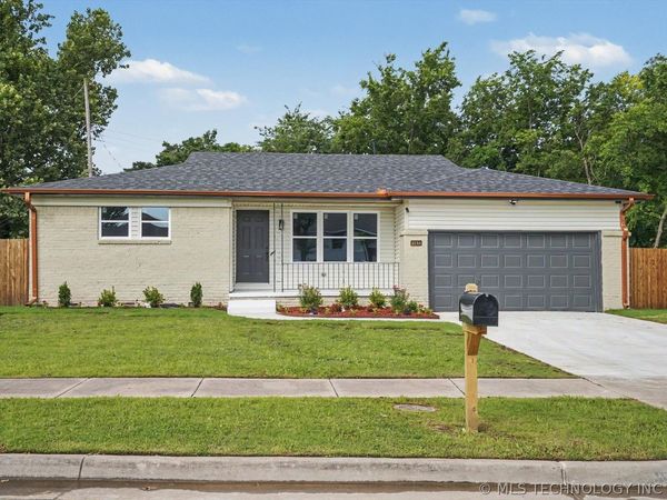 2158 S 104th East Avenue , Tulsa, OK 74129