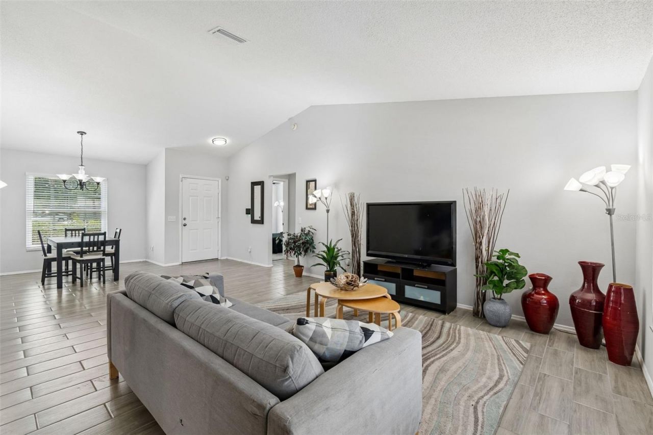 201 113th Street E, Bradenton, FL 34212 Photo