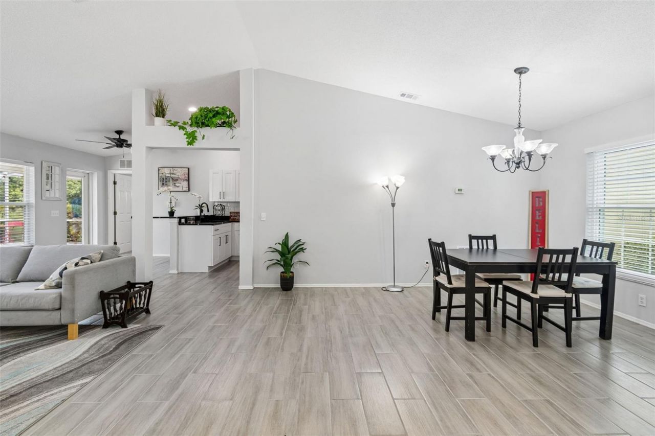 201 113th Street E, Bradenton, FL 34212 Photo
