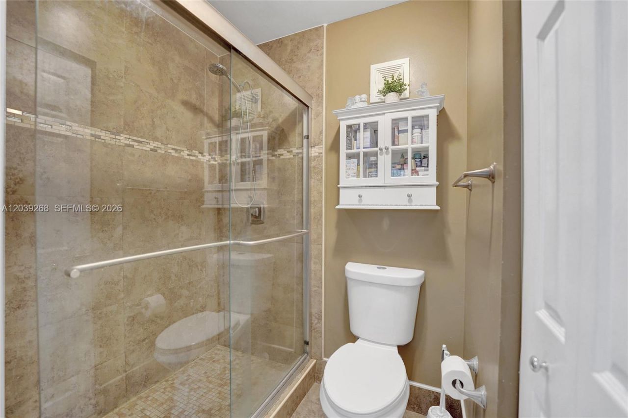806 NW 208th Way , Pembroke Pines, FL 33029 Photo