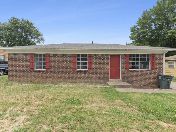 3807 GLENBUREE ST, Memphis, TN 38109