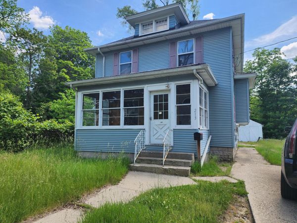 213 E High Street, Jackson, MI 49203