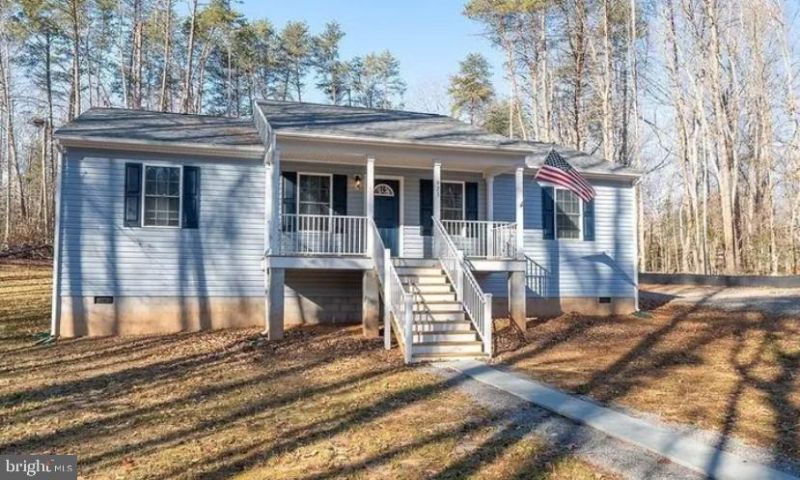 923 Anna Coves Blvd, Mineral, VA 23117 Main Photo