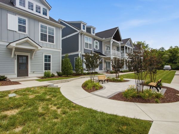 413 Drakes Way , Spring Hill, TN 37174