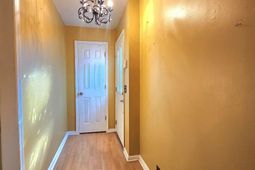 1290 Oaklane Drive  photo 4