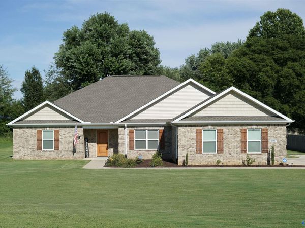 4007 Old Railroad Bed Road, Harvest, AL 35749