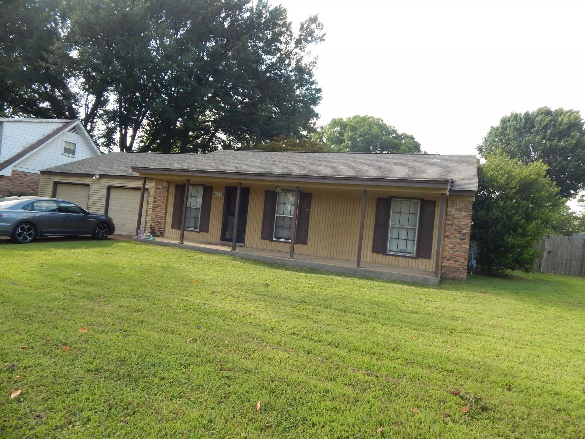 4956 COTTONWOOD AVE Memphis, TN 38118