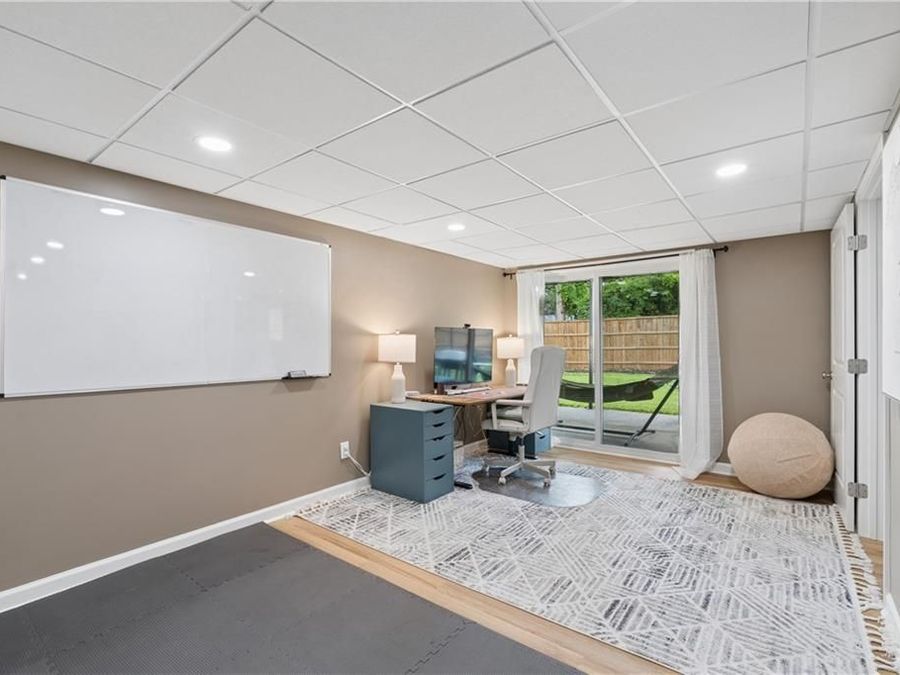 Property Image 37