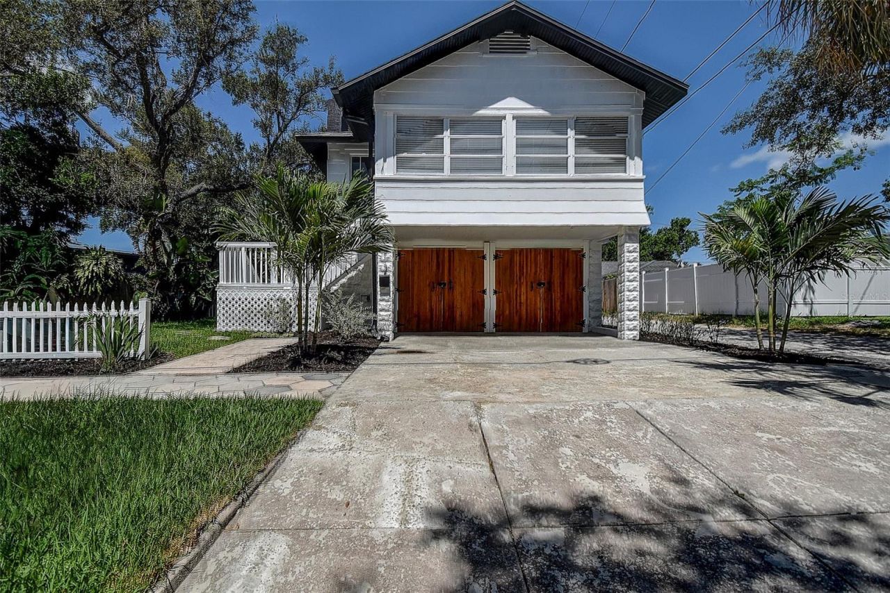 212 48th Street N, Saint Petersburg, FL 33713 Photo