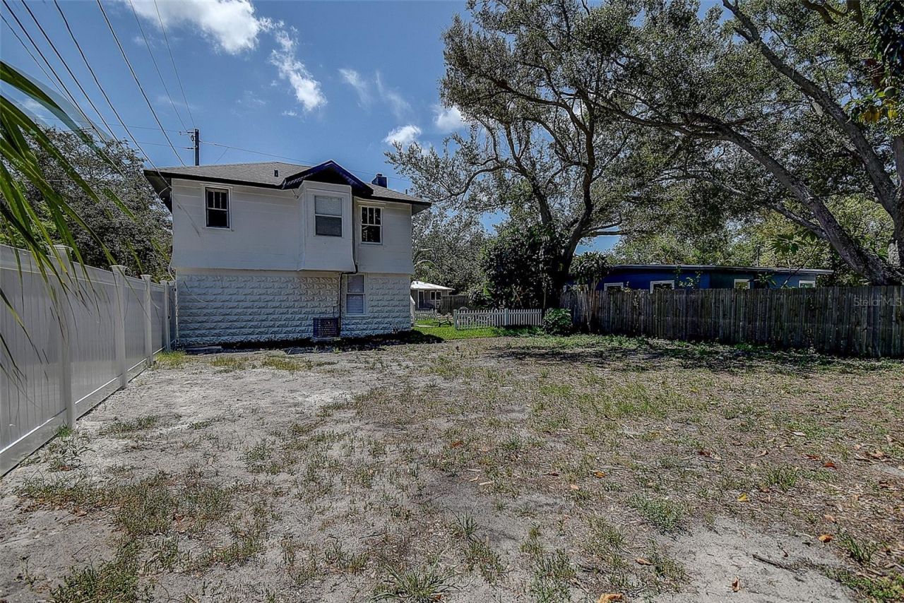 212 48th Street N, Saint Petersburg, FL 33713 Photo