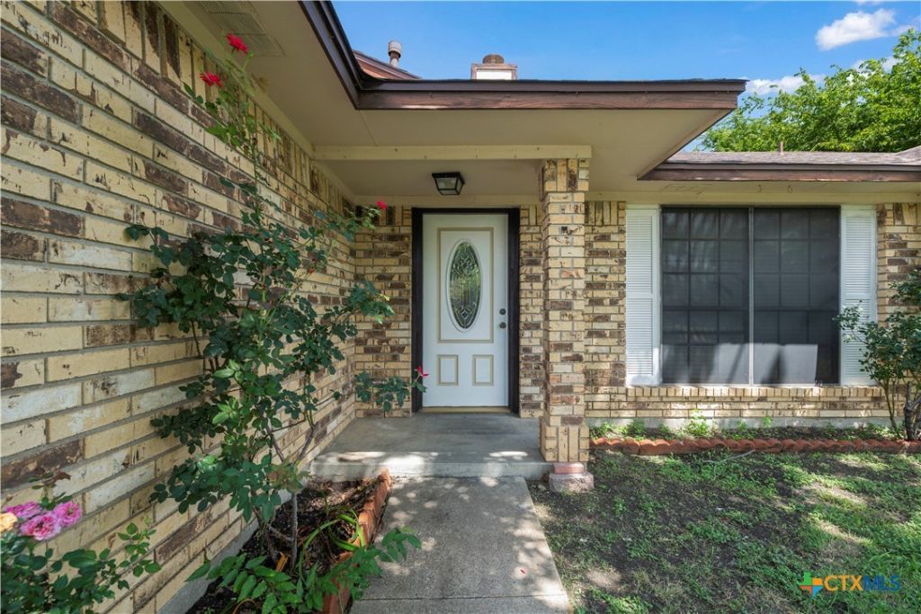 3301 Honeysuckle Drive, Killeen, TX 76542 Main Photo
