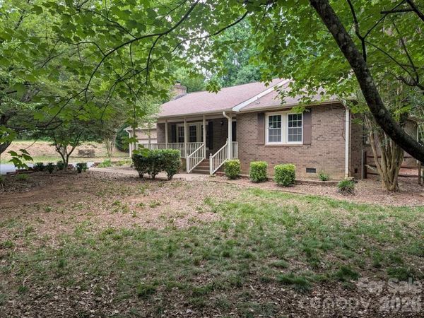 111 Midway Lake Road, Mooresville, NC 28115