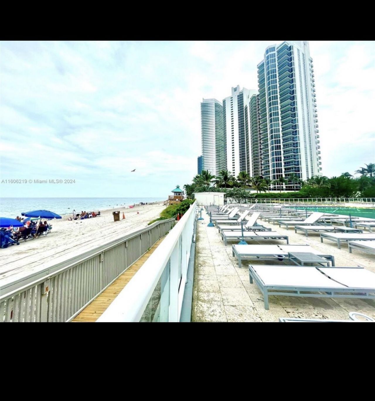 19201 Collins Avenue, Unit 1038, Sunny Isles Beach, FL 33160 Photo
