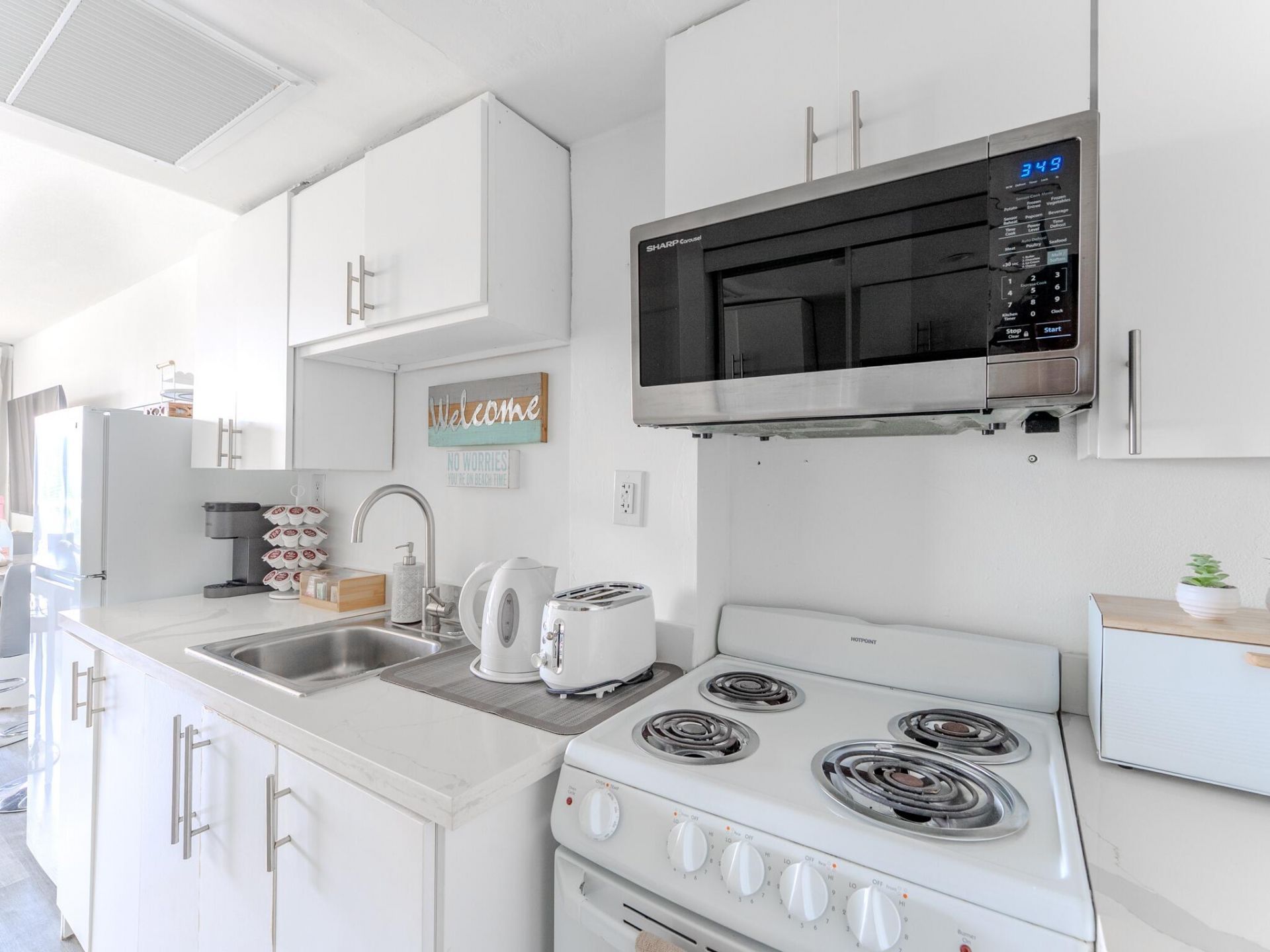 19201 Collins Avenue, Unit 1038, Sunny Isles Beach, FL 33160 Photo