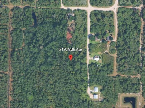 2120 95th Avenue, Vero Beach, FL 32966