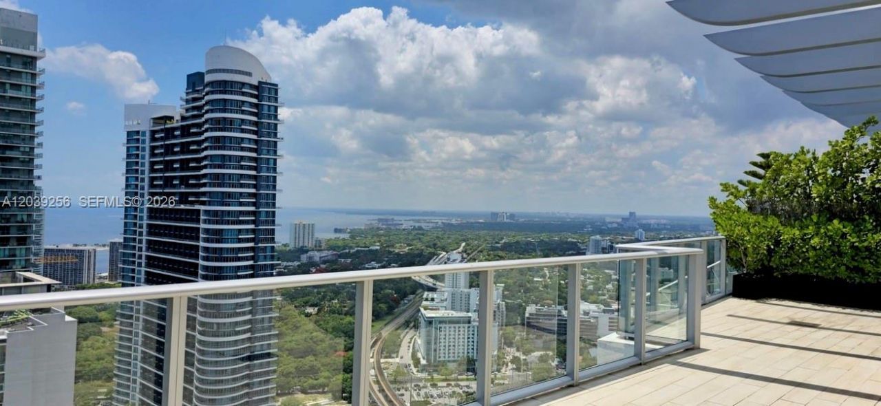 1100 S Miami Ave , Unit 3808, Miami, FL 33130 Photo