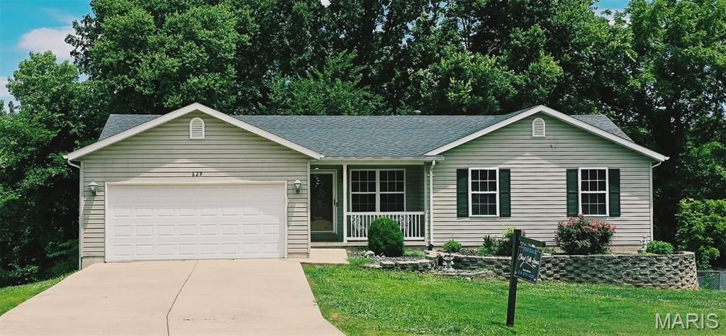 629 Locust Street , Festus, MO 63028 Main Photo