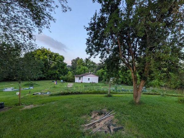 119 Washington Ave, Camden, TN 38320
